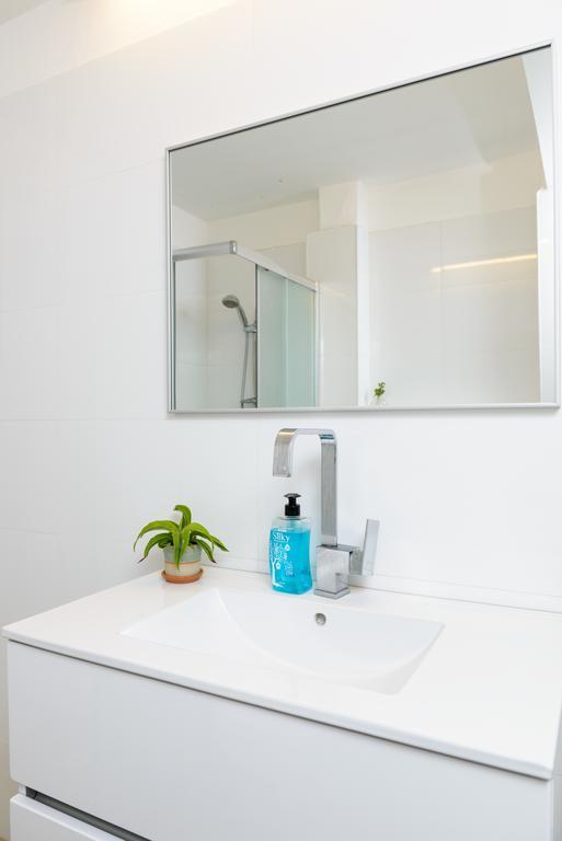 Your Home At Frishman Beach Тел Авив Екстериор снимка